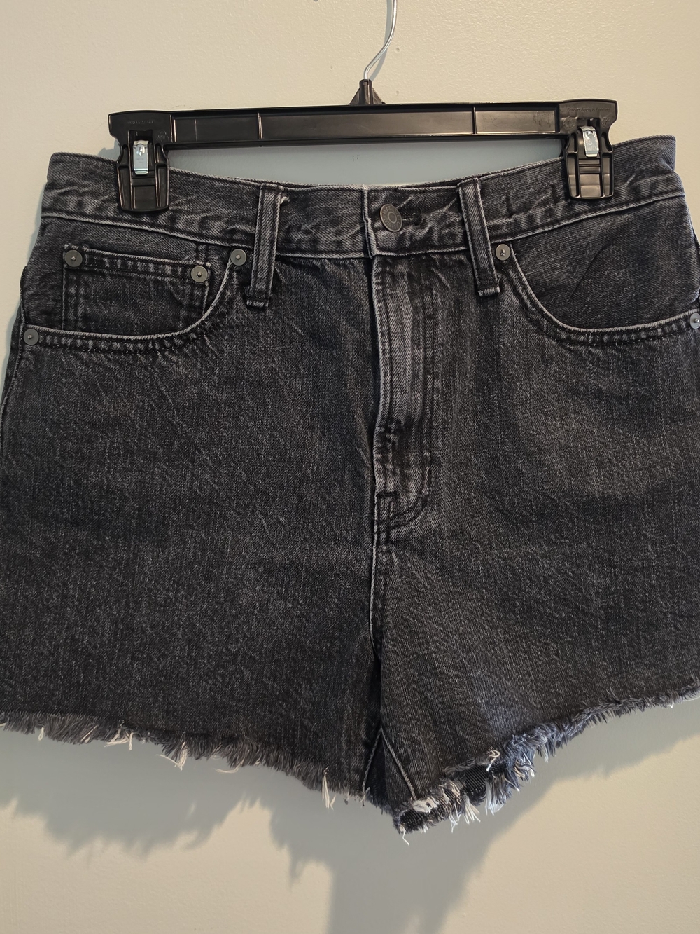 Madewell High-Rise Denim Cutoff Shorts in Washed Black Size 27